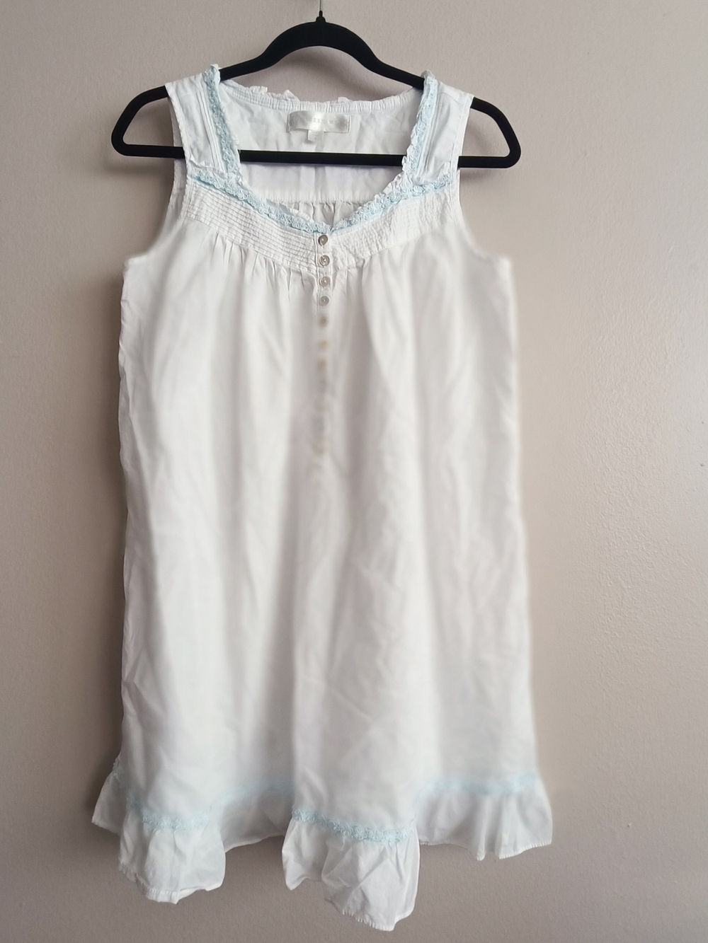 Eileen West 100% Cotton Lawn Sleeveless Nightshirt Chemise Small Cottagecore